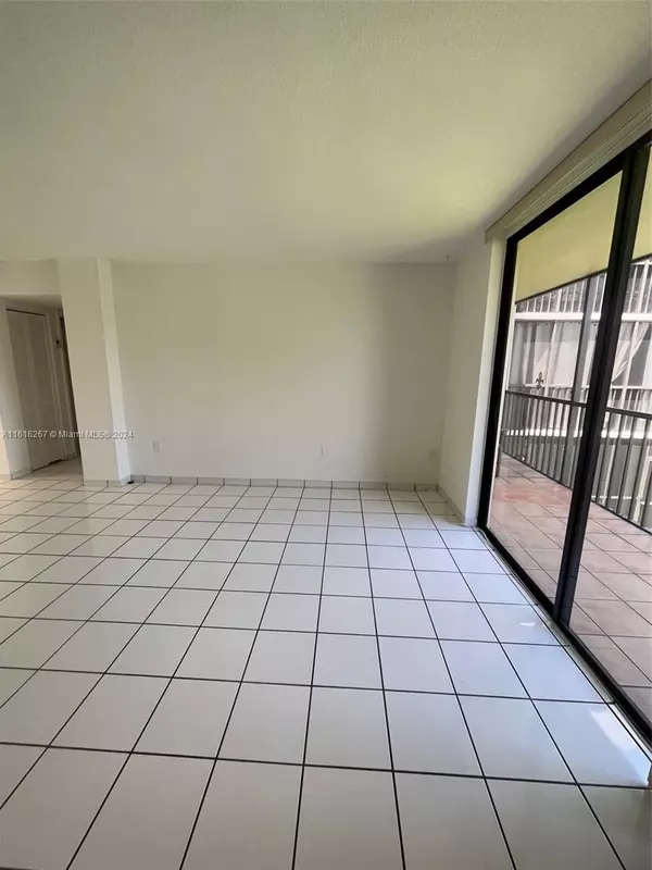 Miami, FL 33183,8520 SW 133rd Ave Rd #216
