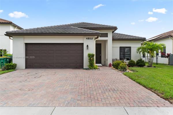 4810 Corrado Avenue, Ave Maria, FL 34142