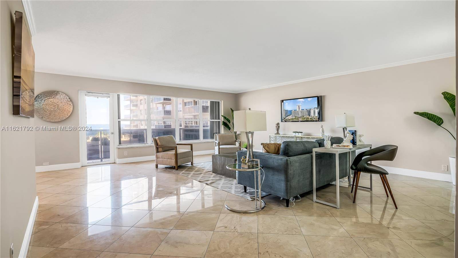 3500 Galt Ocean Dr #210, Fort Lauderdale, FL 33308