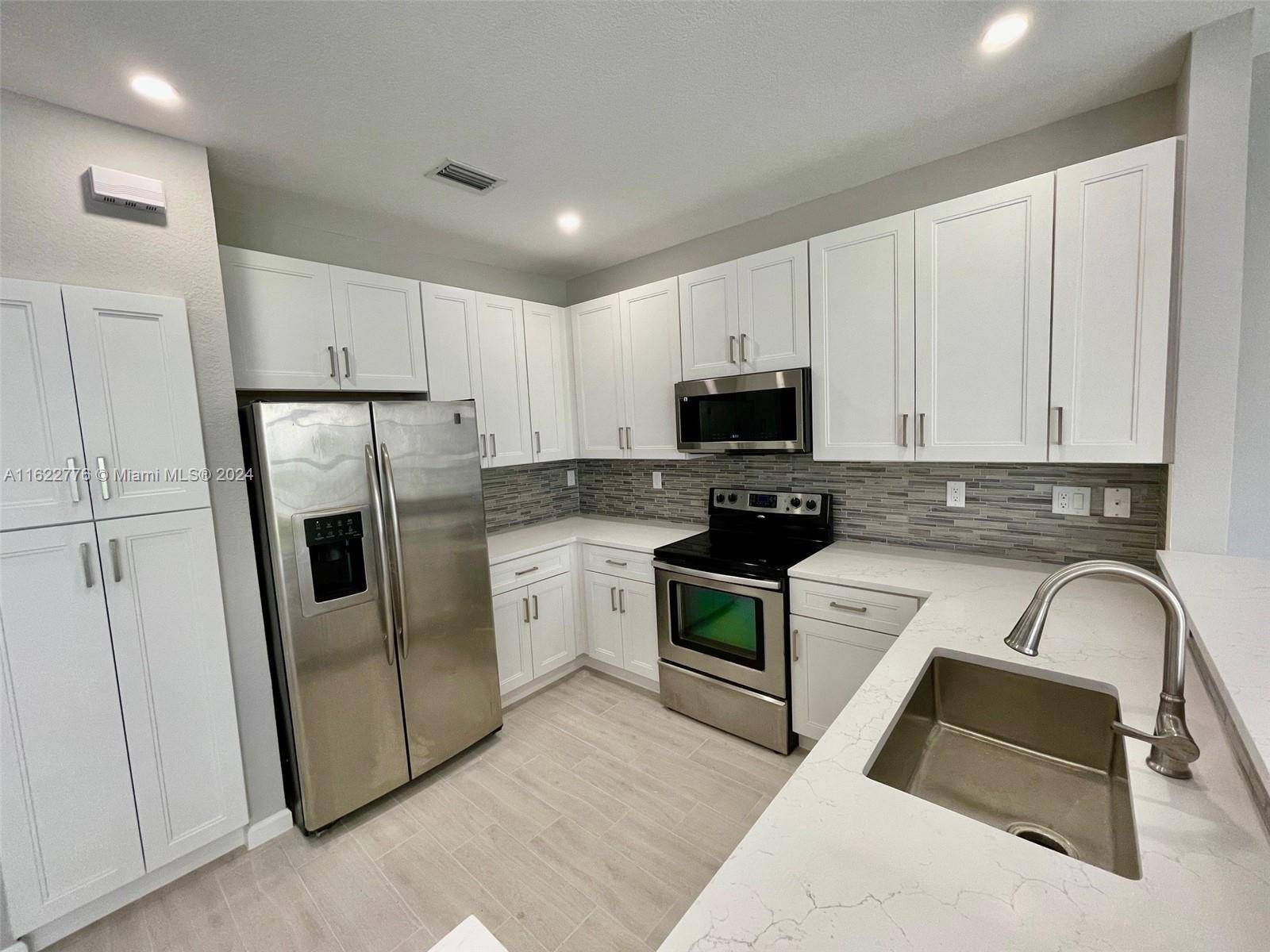 Pembroke Pines, FL 33024,7955 NW 18th Ct