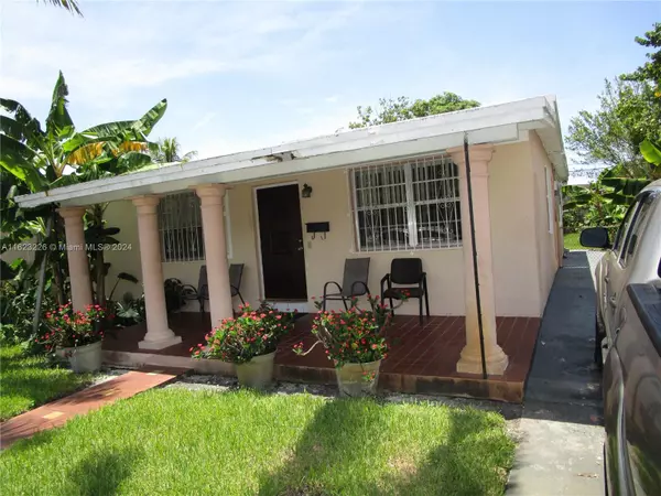 North Miami, FL 33161,1340 NE 143rd St