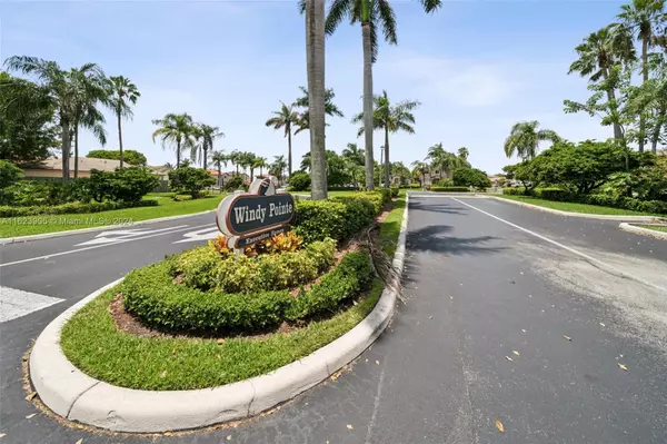 21513 SW 88th Pl,  Cutler Bay,  FL 33189