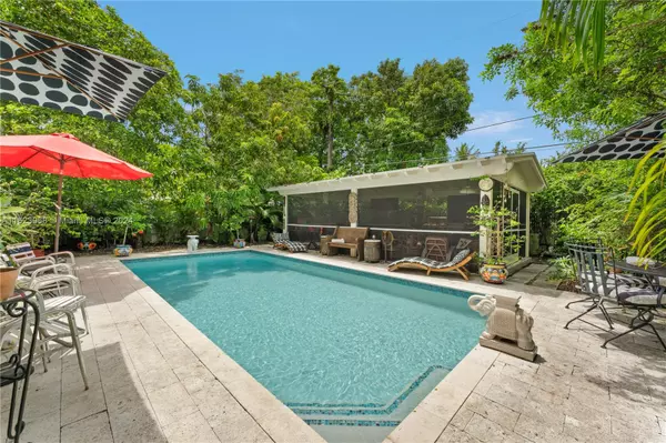 Miami, FL 33145,2720 SW 19th St