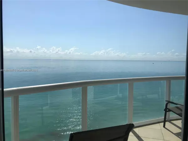 Miami Beach, FL 33141,6365 Collins Ave #1802