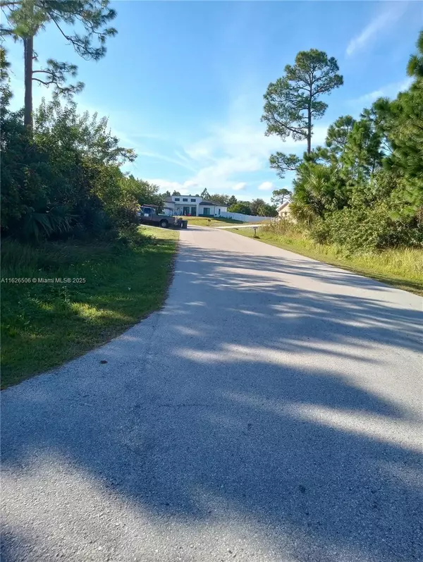 Palm Bay, FL 32908,Address not disclosed