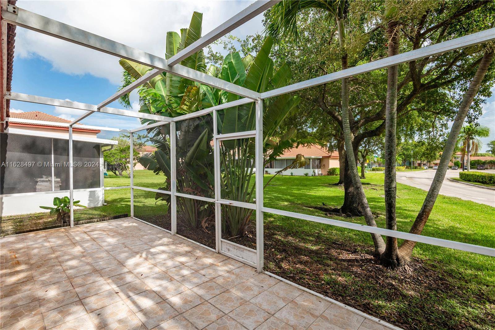 Pembroke Pines, FL 33029,20843 NW 3rd Ct #1