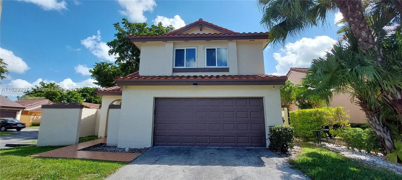 6236 NW 176th Ter, Hialeah, FL 33015