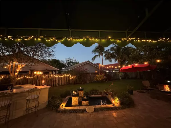 Pembroke Pines, FL 33029,17643 SW 5th St