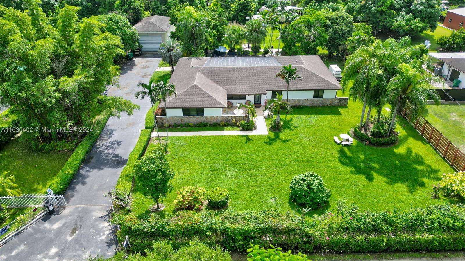 22455 SW 182nd Ave, Miami, FL 33170
