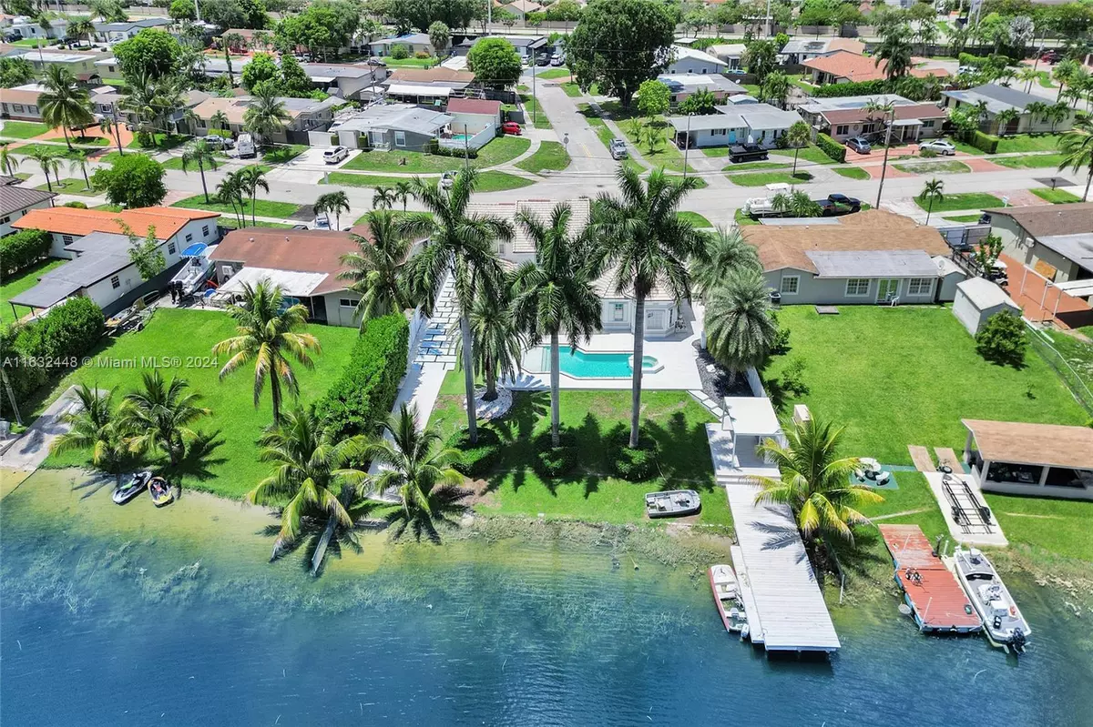 Hialeah, FL 33015,7950 NW 185th St