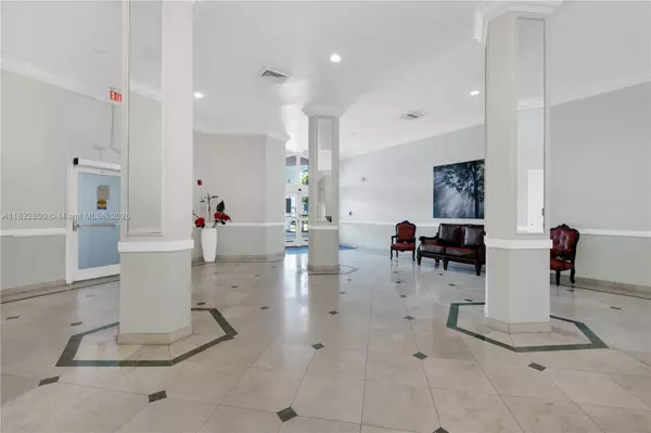 Miami, FL 33179,1351 NE Miami Gardens Dr #722E