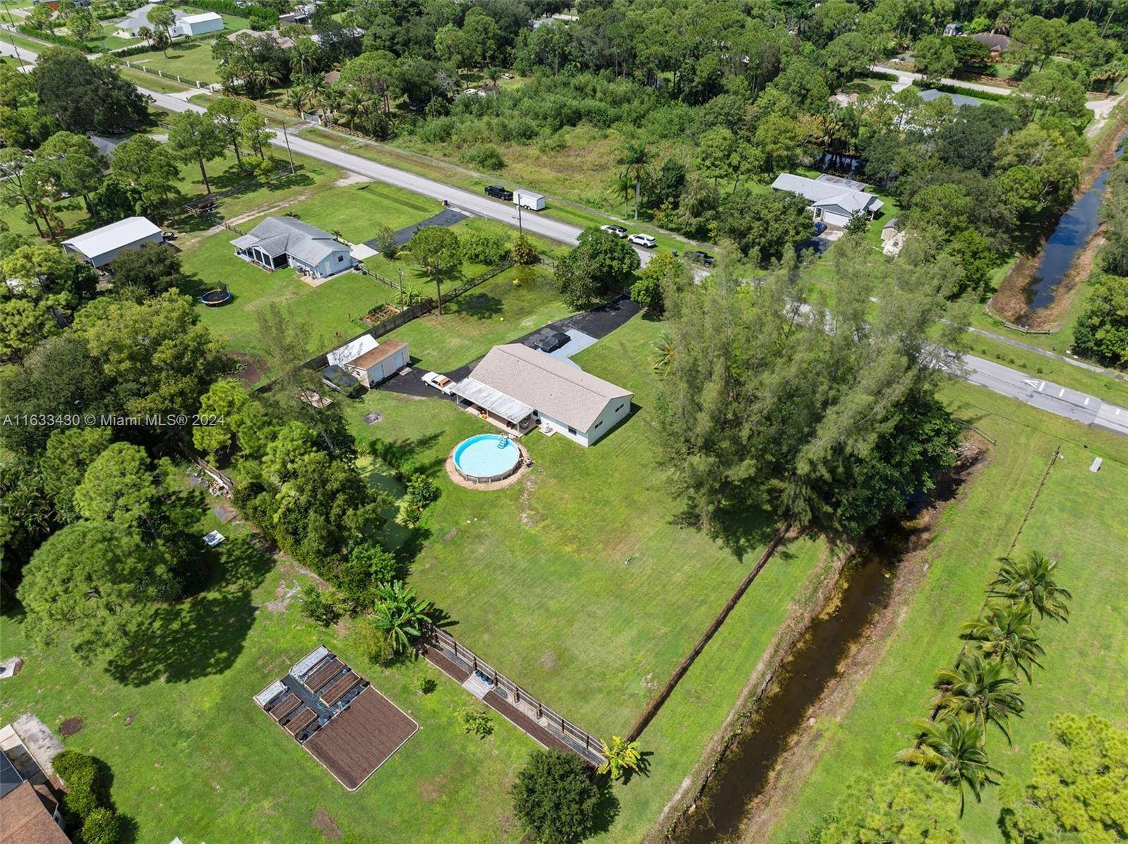 Loxahatchee, FL 33470,14754 Citrus Grove Blvd