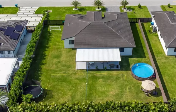 Miami, FL 33170,13218 SW 230th St