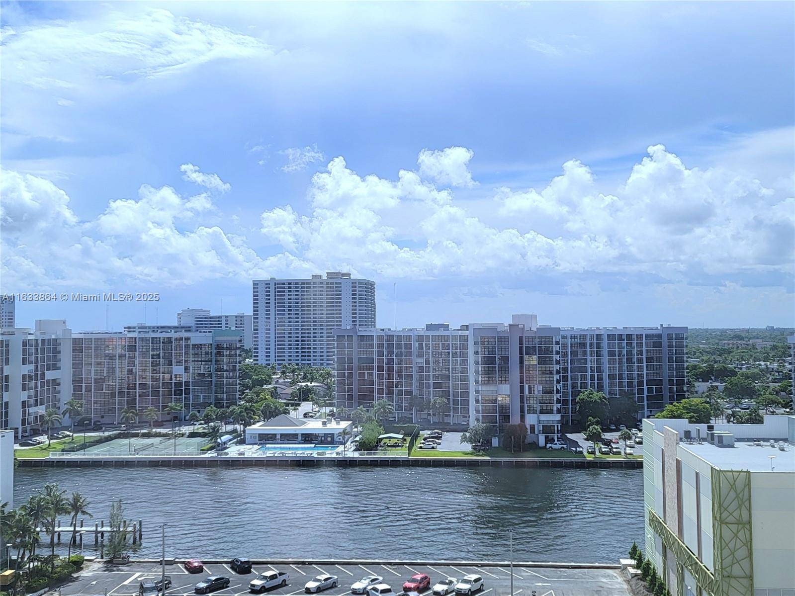 Hollywood, FL 33019,3505 S Ocean Dr #1105