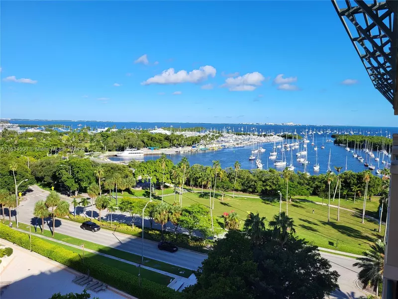 2951 S Bayshore Dr #1109, Miami, FL 33133