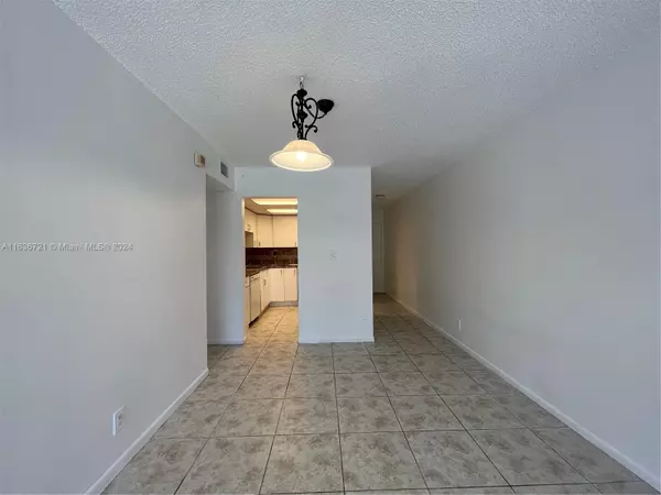 Deerfield Beach, FL 33064,Address not disclosed