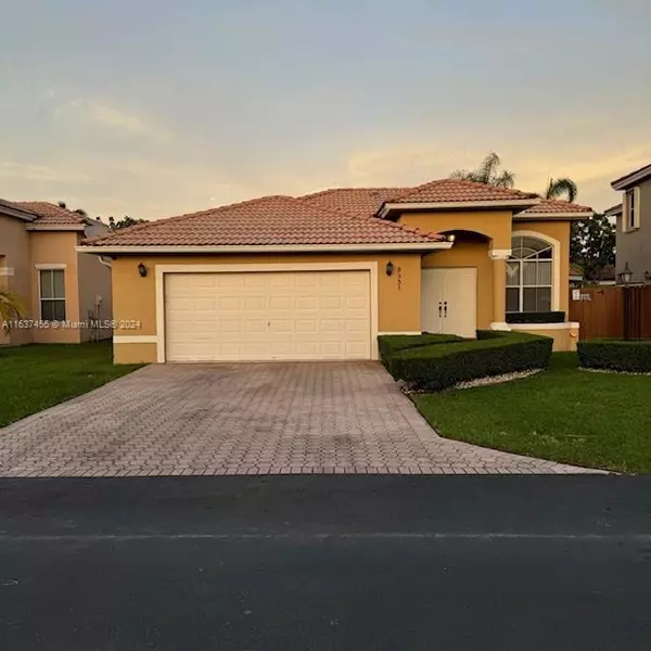 Miami, FL 33196,9351 SW 163rd Ct