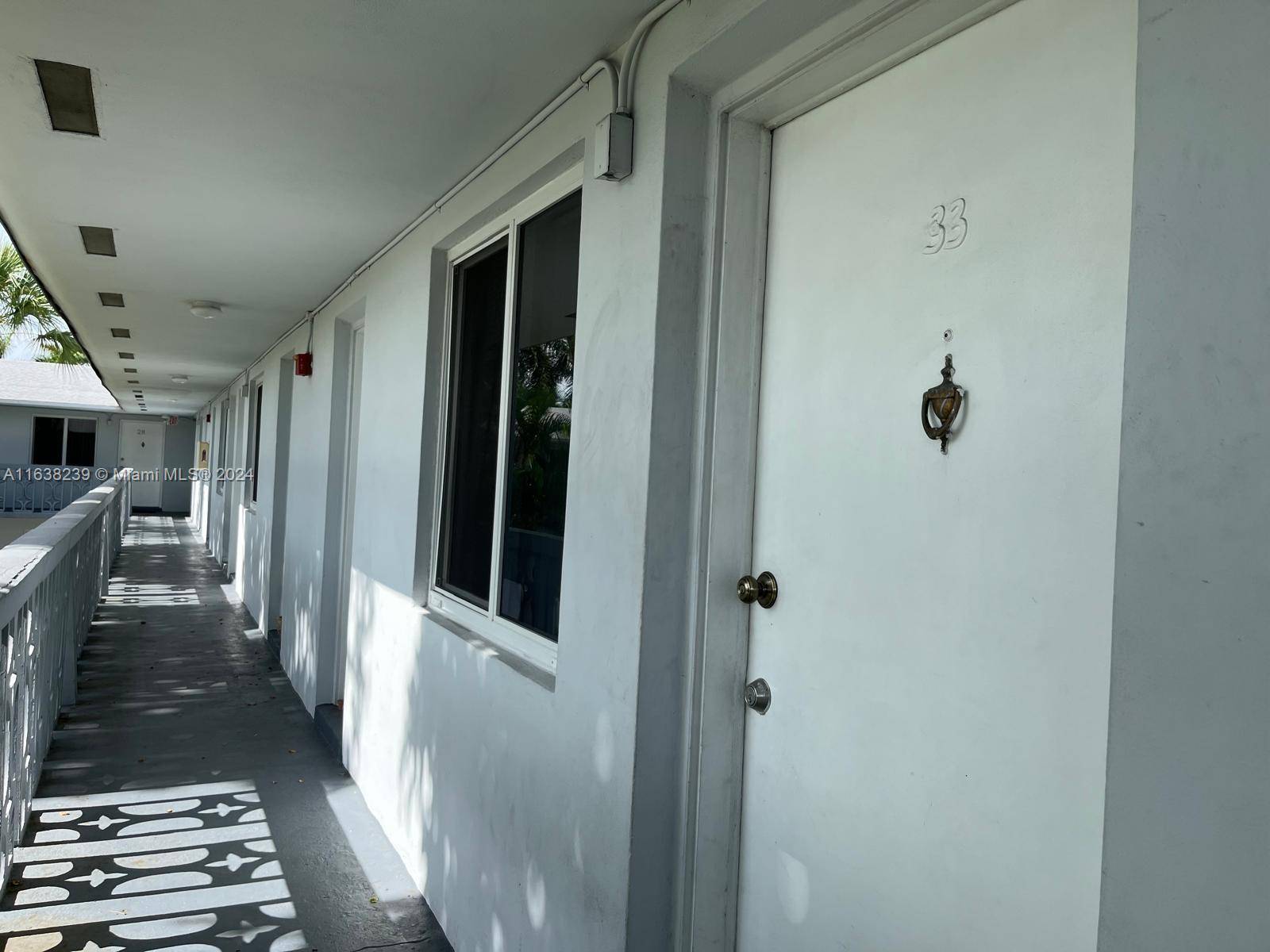 Miami, FL 33126,890 NW 45th Ave #33