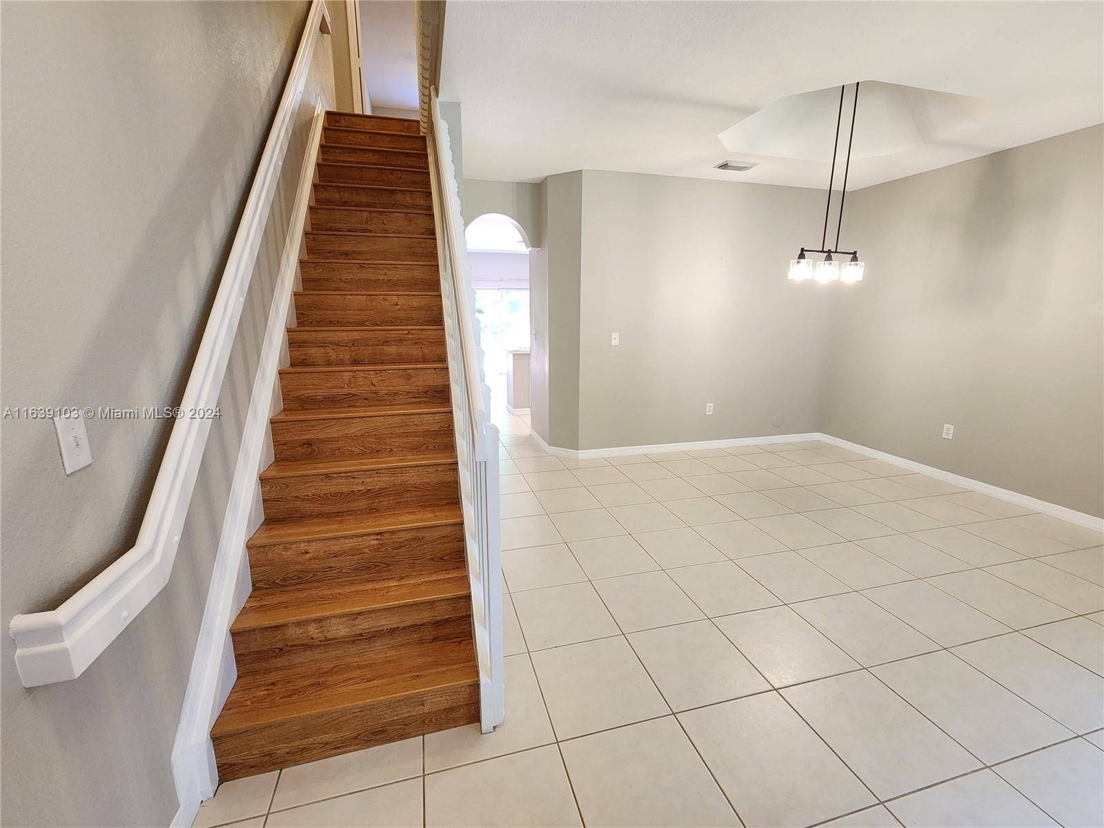 Palmetto Bay, FL 33157,15720 SW 92nd Ave #1A