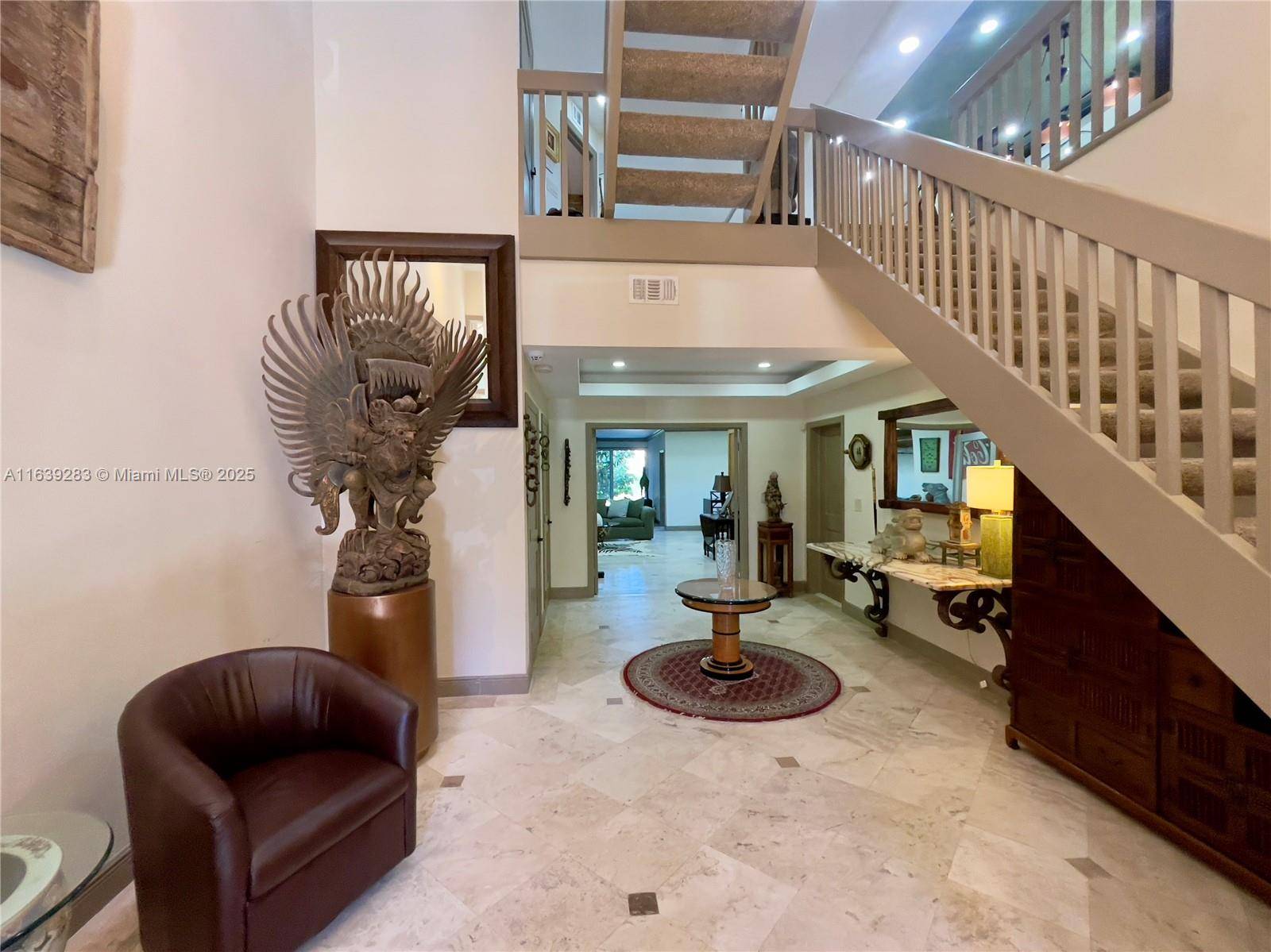Palmetto Bay, FL 33157,6100 Paradise Point Dr #6100