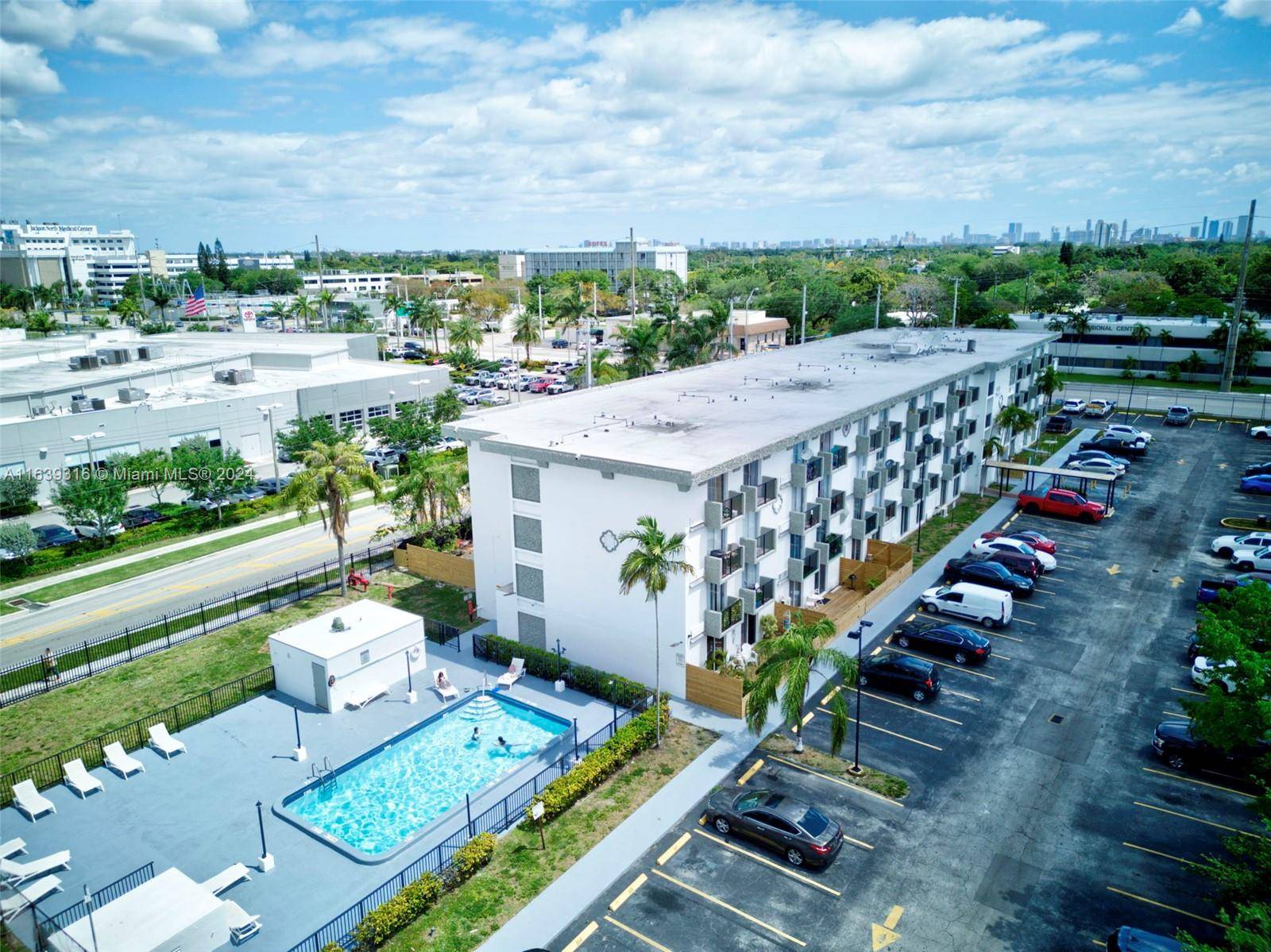 Miami, FL 33169