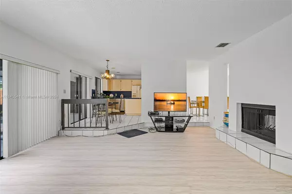 Miami, FL 33183,14605 SW 57th Ter