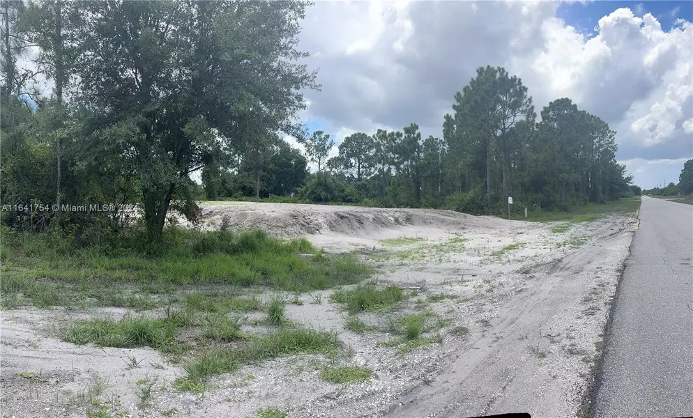 Lehigh Acres, FL 33974