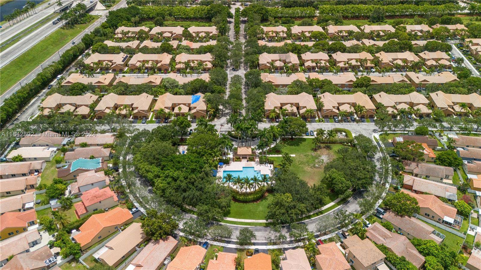 Weston, FL 33327,1588 Barcelona Way #6-18