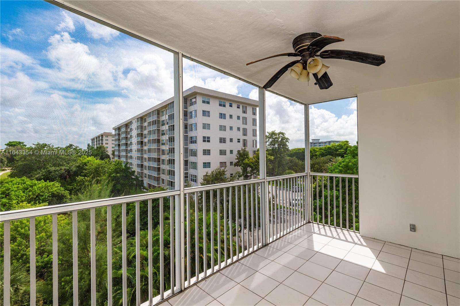 Pompano Beach, FL 33069,3200 N Palm Aire Dr #501