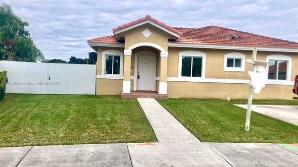 714 SE 12th Ter, Homestead, FL 33033