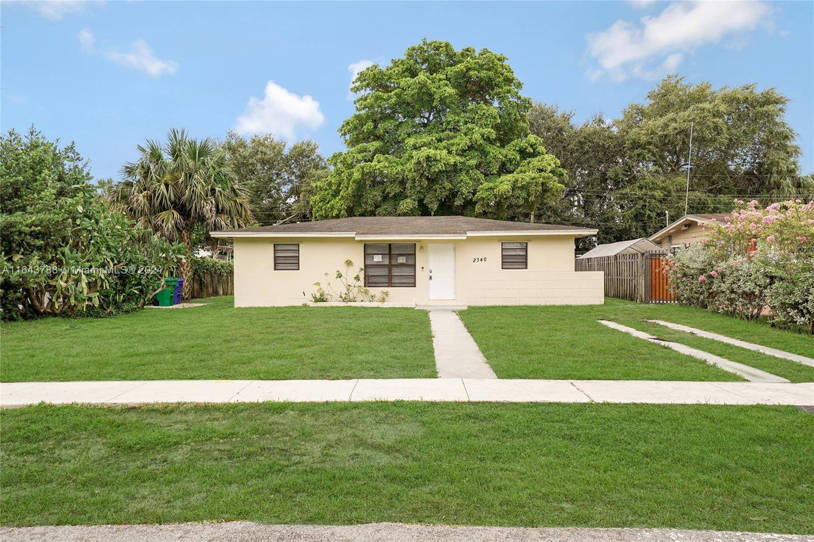 Miramar, FL 33023,2340 SW 68th Ter