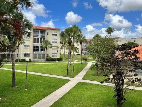 1830 SW 81st #4200, North Lauderdale, FL 33068