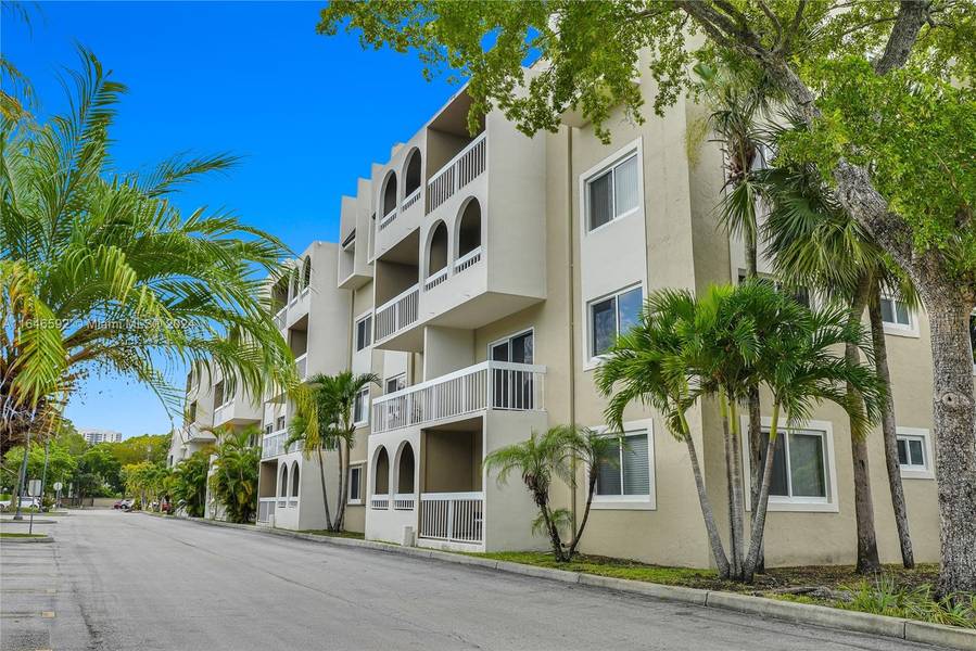 7865 Camino Real #L-115, Miami, FL 33143