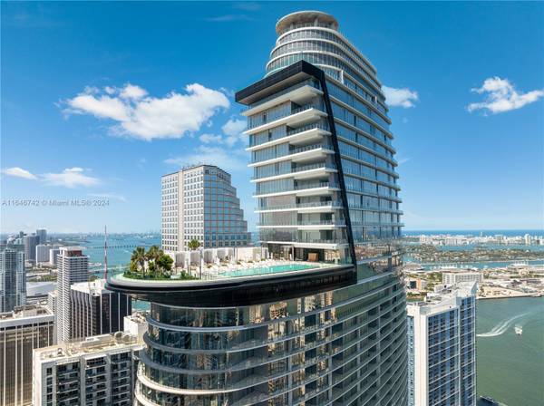 300 Biscayne Blvd Way #4101, Miami, FL 33131