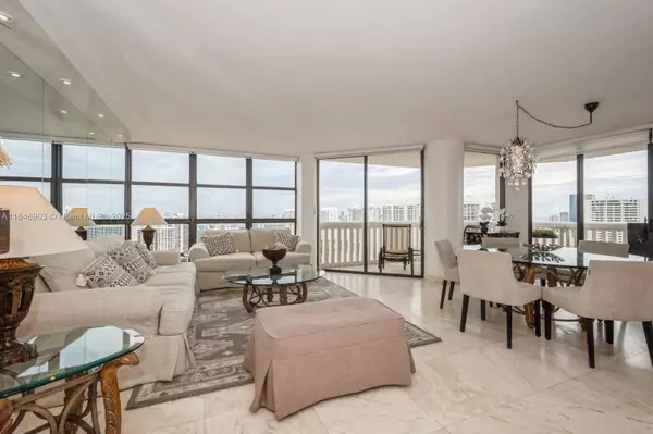 Aventura, FL 33160,1000 W Island Blvd #2804