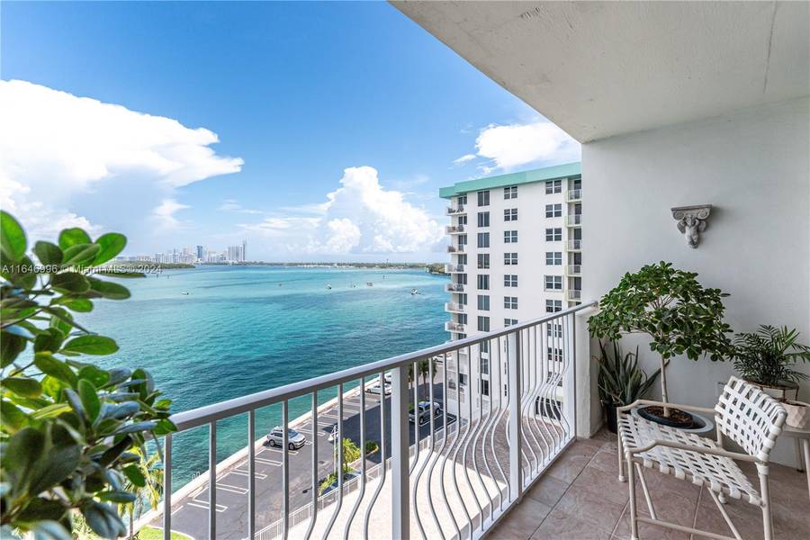 10350 W Bay Harbor Dr #8R, Bay Harbor Islands, FL 33154