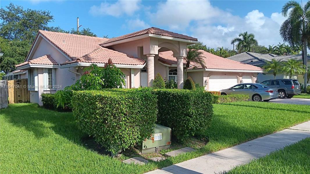 361 NW 110th Ave, Plantation, FL 33324