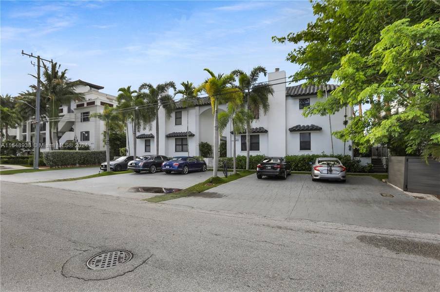 1524 SE 12th St #5, Fort Lauderdale, FL 33316