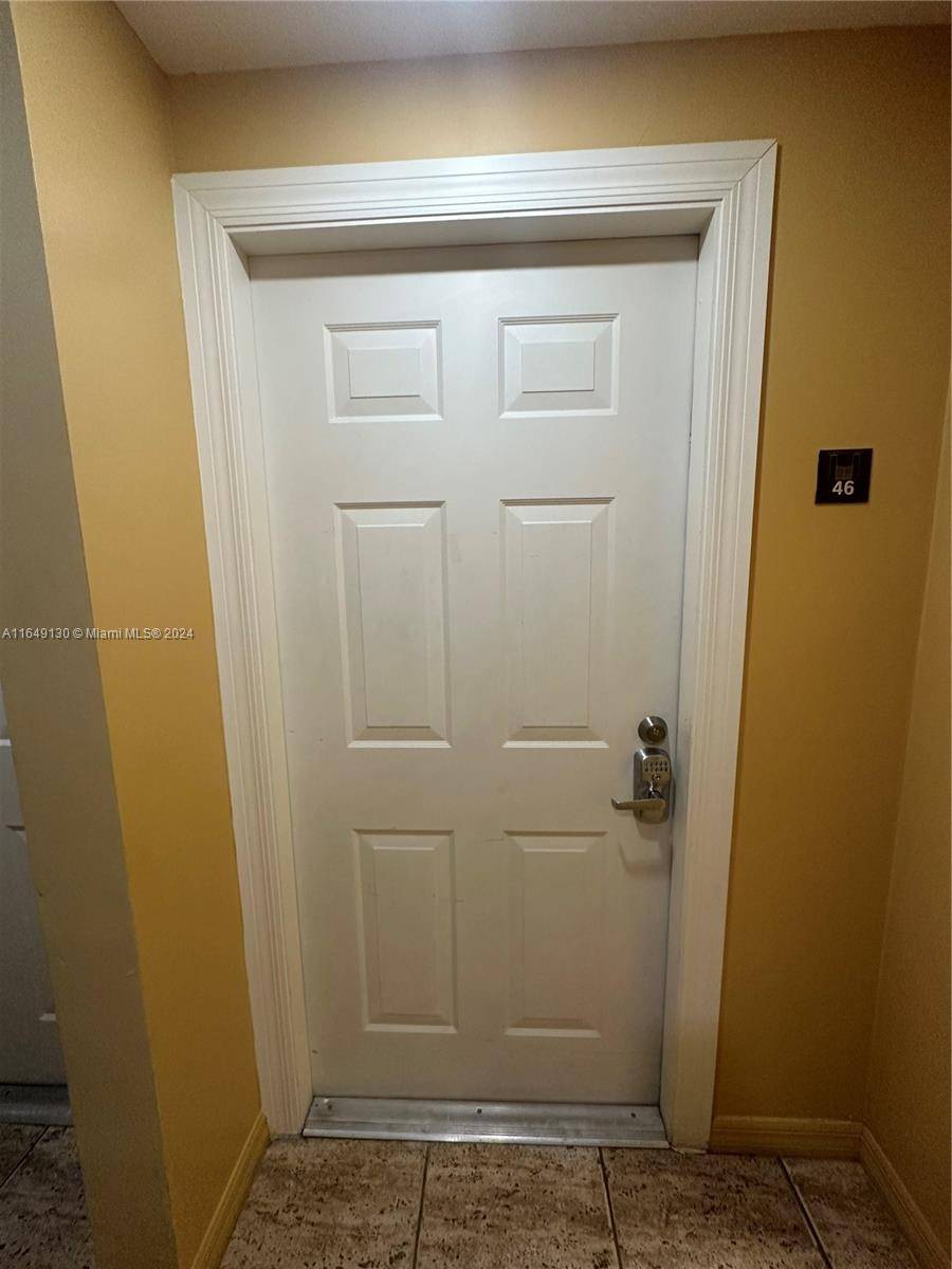 Miami, FL 33133,2630 SW 28th St #46