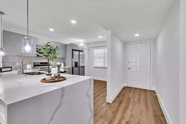 Pembroke Pines, FL 33027,12500 SW 5th Ct #407M