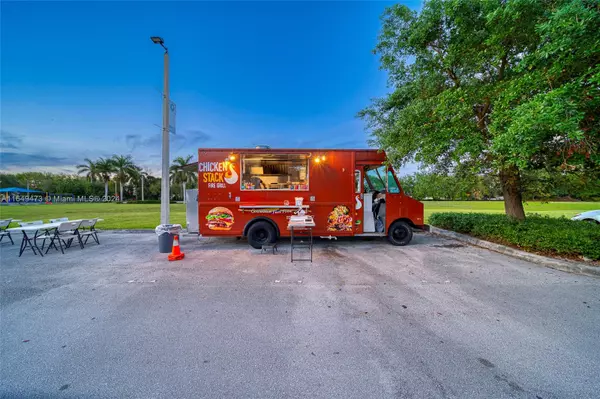 Miami, FL 33196,Food Trucks For Sale in K Miami