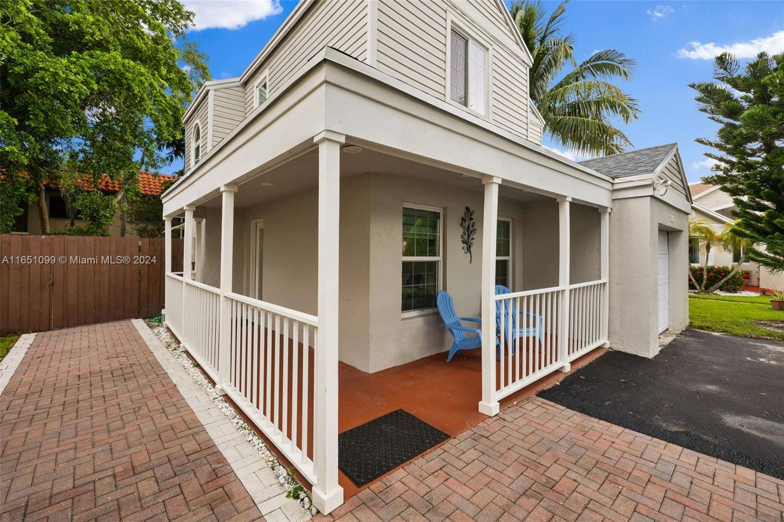 Sunrise, FL 33326,162 SW 159th Way