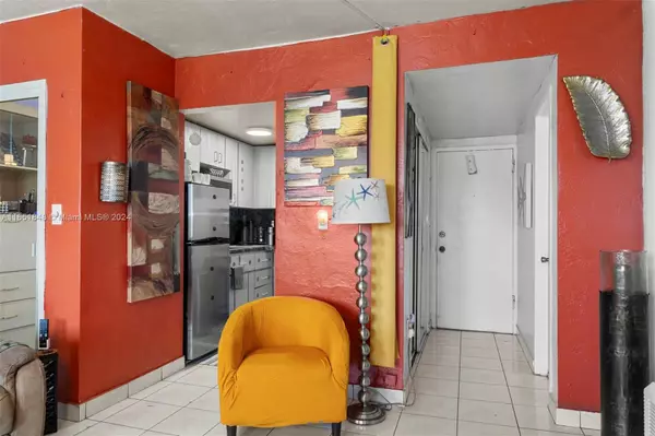 Miami Beach, FL 33141,6484 Indian Creek Dr #226