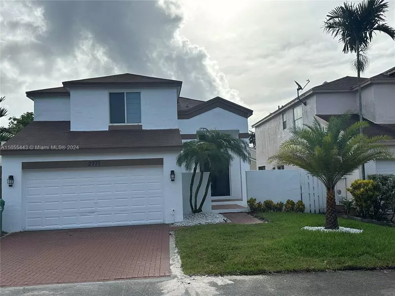 2771 W River Run Cir W, Miramar, FL 33025