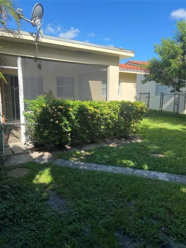 3701 NW 110th Ave #South, Coral Springs, FL 33065