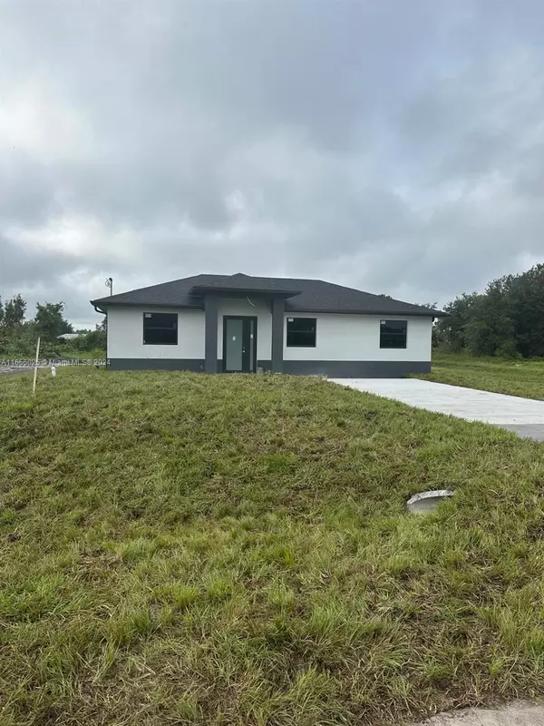 Lehigh Acres, FL 33971,3017 58th st w