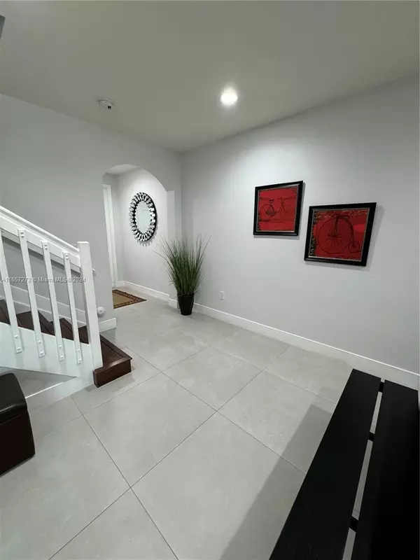 Miami, FL 33185,4264 SW 166th Ct #4264