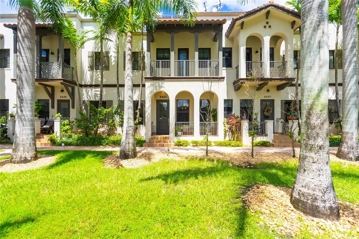 Doral, FL 33166,8465 NW 51st Ter #8465