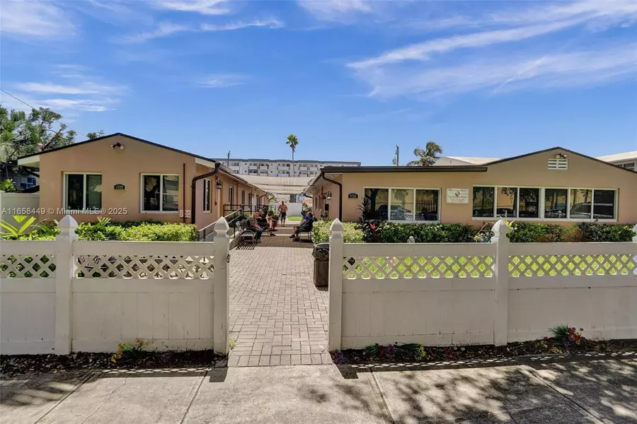 1722 Madison St, Hollywood, FL 33020