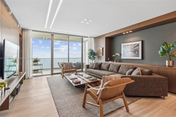 18975 Collins Ave #4502, Sunny Isles Beach, FL 33160